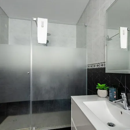 Penzion Guestready - House In The Heart Of The Ocean 4*