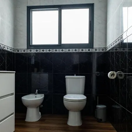 Penzion Guestready - House In The Heart Of The Ocean Ponta Delgada