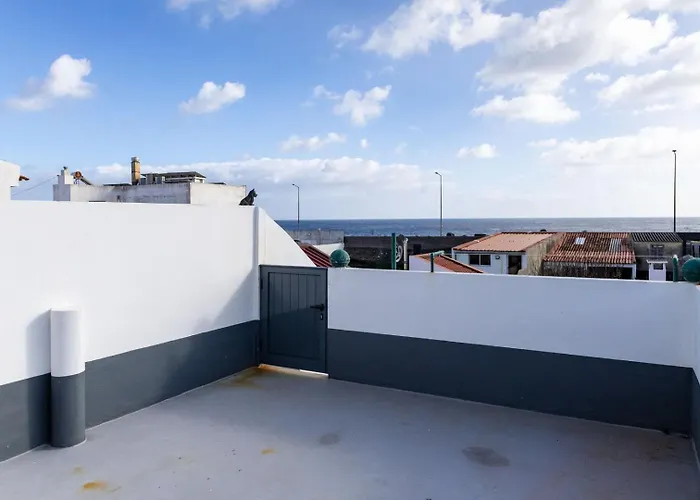 Πανσιόν Guestready - House In The Heart Of The Ocean 4*